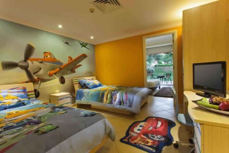 Xperience Kiroseiz Parkland Hotel Sharm el-Sheikh Ngoại thất bức ảnh A themed room at the Disney Hotel