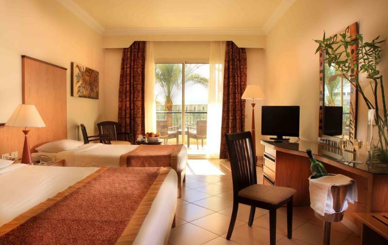 Xperience Kiroseiz Parkland Hotel Sharm el-Sheikh Ngoại thất bức ảnh A room at the Hilton Sharm El Sheikh